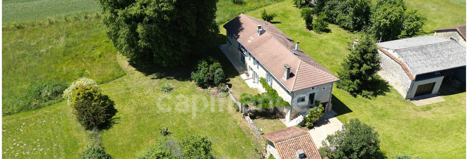 Maison 6 Pièces 211 m² à vendre à Champagnac-de-Belair (24530)