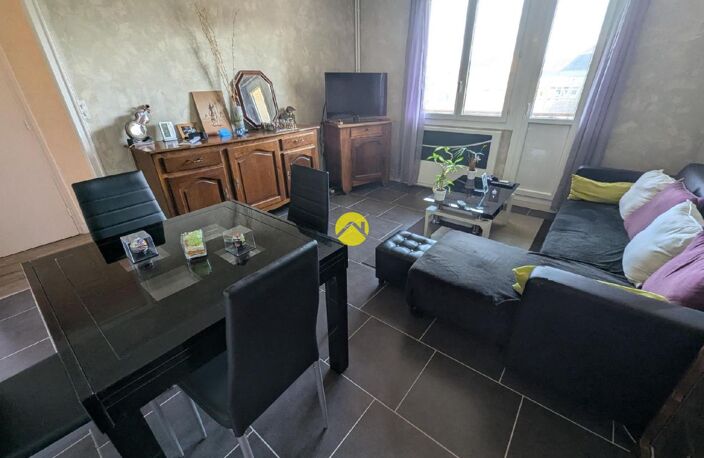 APPARTEMENT SECTEUR MARRONNIERS — photo 2