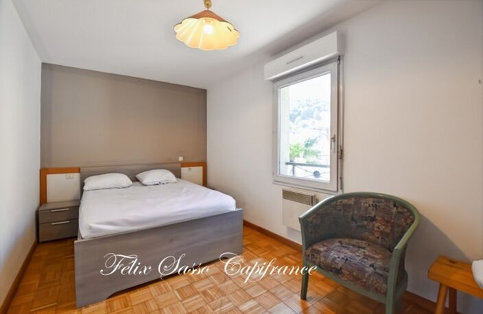 LUZ-SAINT-SAUVEUR (65), en exclusitivé, bel appartement duplex T4 au coeur du village ! — photo 4