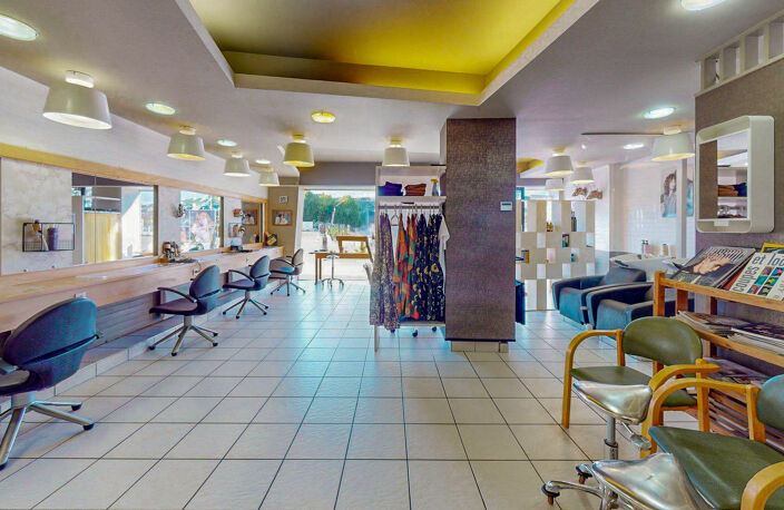 Fonds de commerce - Salon de coiffure à vendre DOUARNENEZ - TREBOUL(29) — photo 3