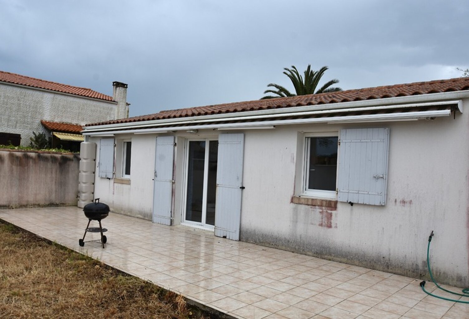 Dpt Charente Maritime (17), Ile d'Oléron, LA BREE LES BAINS, Maison à vendre 4 pièces — photo 1