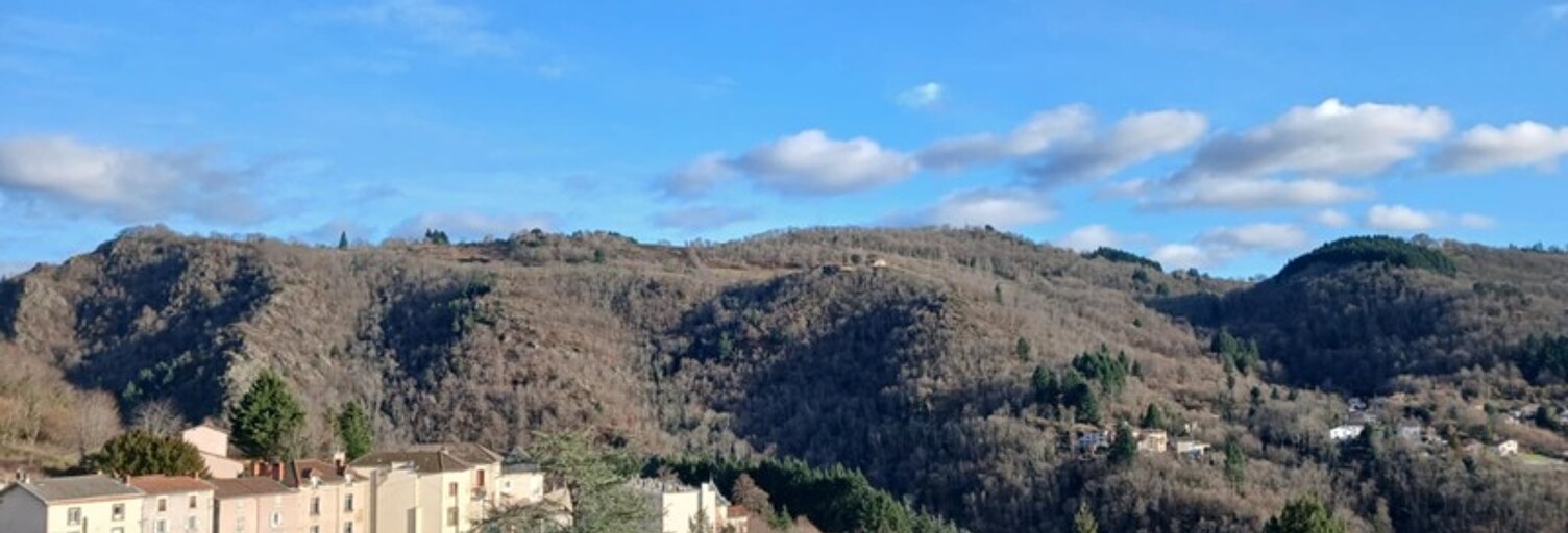 Maison 5 Pièces 184 m² à vendre à Thiers (63300)