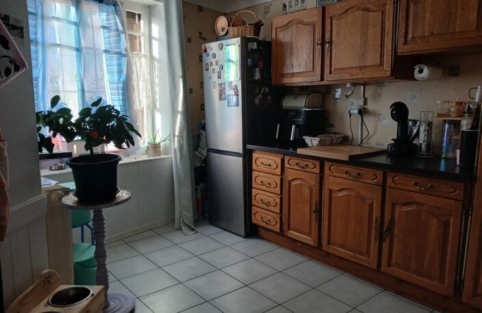 maison de ville très spacieuse Thiers — photo 4