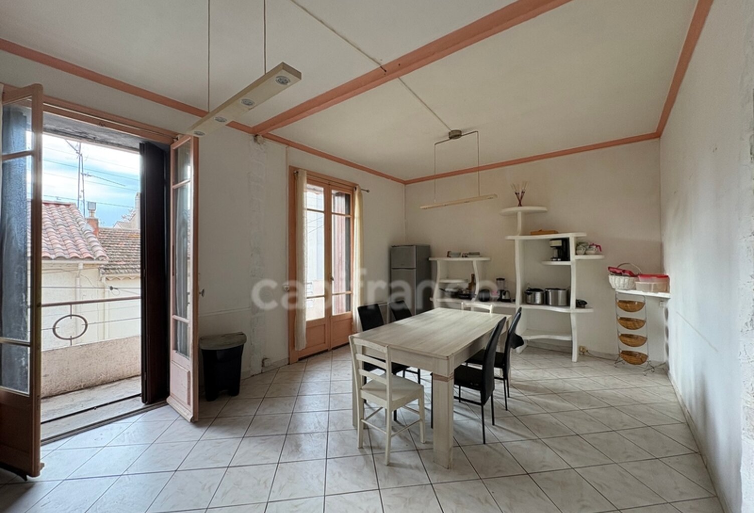 ✨ Opportunité rare ! Grand duplex de 140 m² à fort potentiel   — idéal investissement ou projet familial   — photo 1