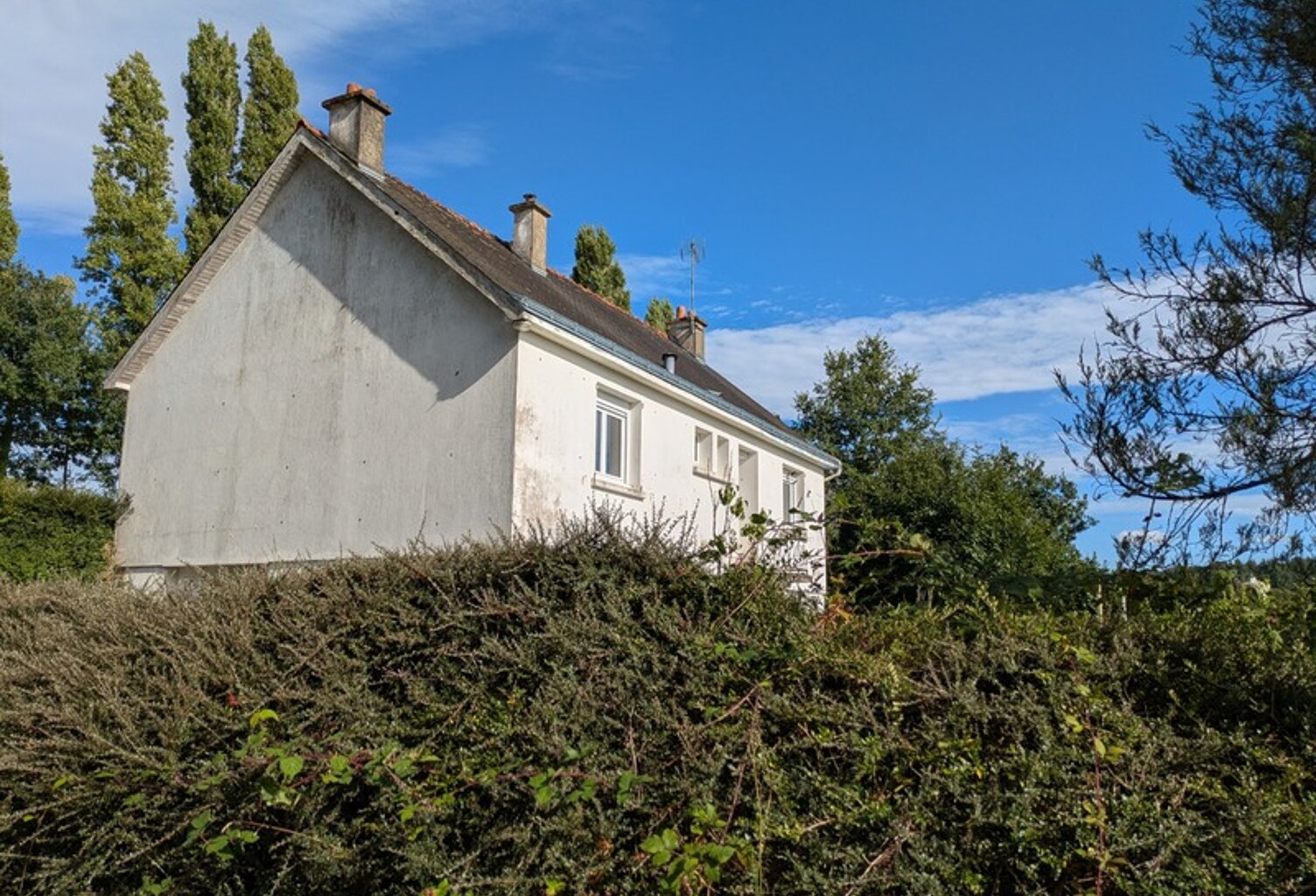 SEGLIEN MAISON DE CAMPAGNE 4 PIECES 78 M² ENVIRON PARCELLE DE 1089M² ENVIRON — photo 1