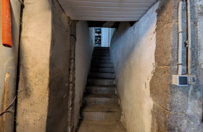 Maison à rénover 170 m² - MORTAGNE SUR SEVRE (85) — photo 3