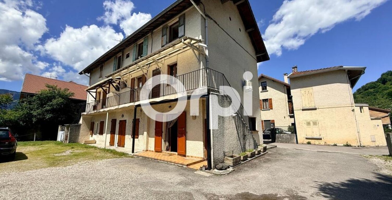 À vendre – Duplex de 95 m² avec garage, atelier et jardin – Secteur mairie de Villard-Bonnot — photo 1