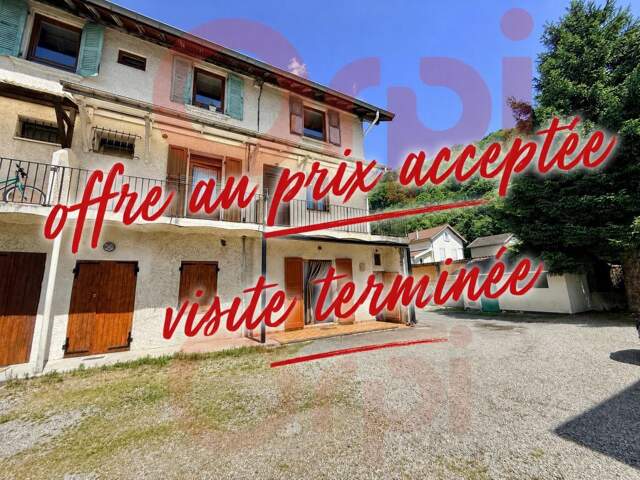 Offre acceptée Visites terminées — photo du bien