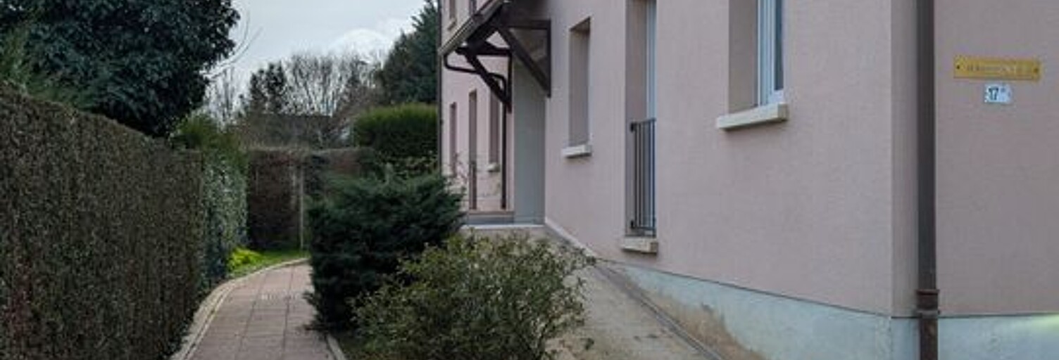 Appartement 1 Pièce 32 m² à louer à Épernon (28230)