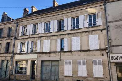 Appartement 7 pièces 625 €