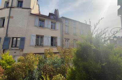À vendre – Maison de charme sur les remparts de Pontoise — photo du bien