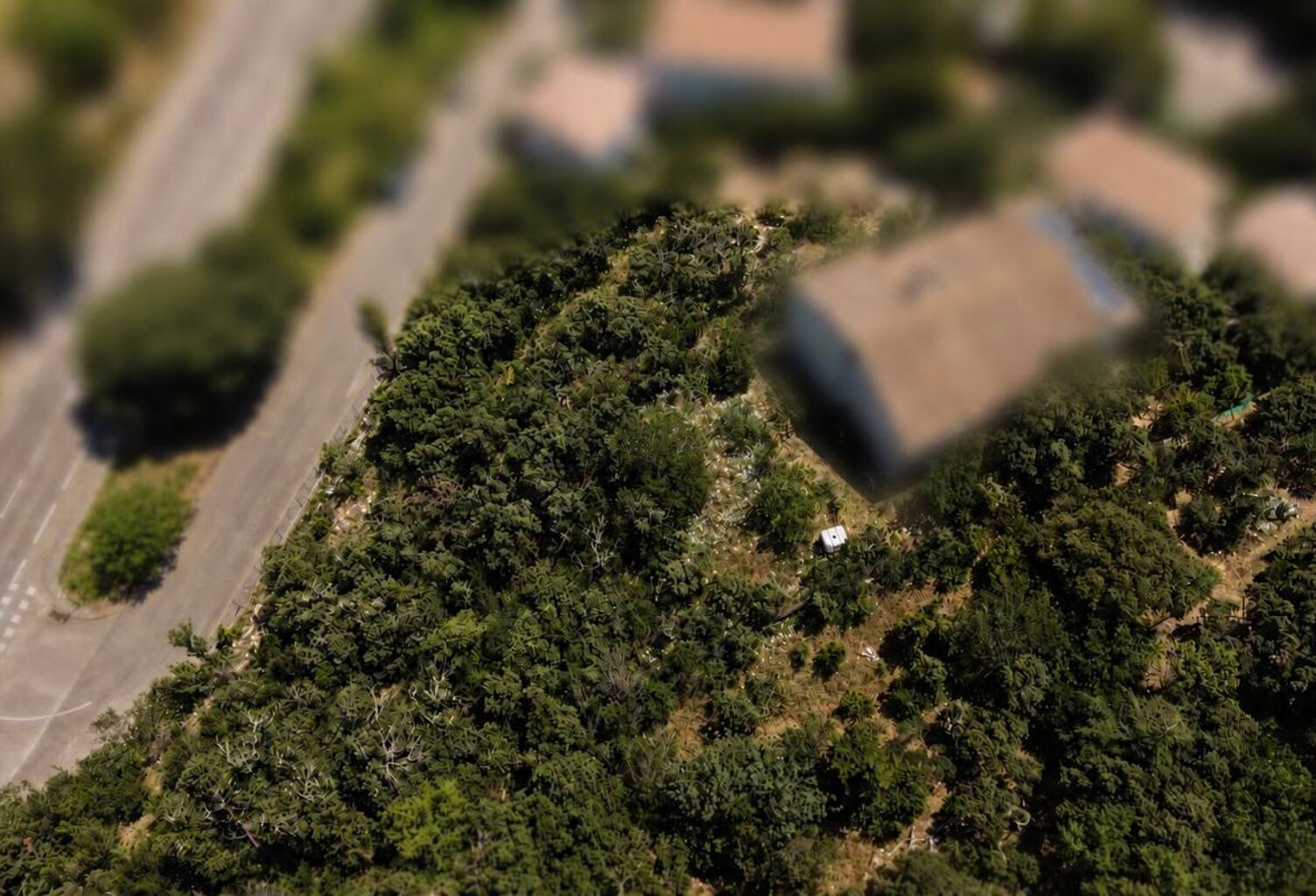 Terrain À Vendre 958 m², Constructible, Villeneuve Les Avignon — photo 1