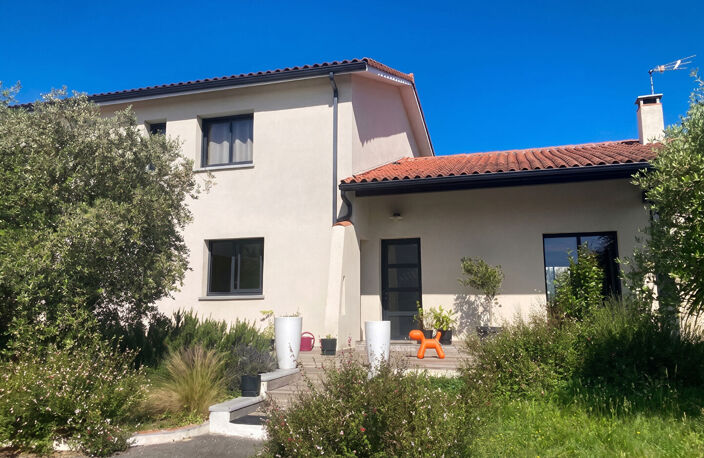 Splendide Villa T6 de 220m² au calme absolu — photo 2