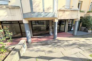 property.type.service  235000 €