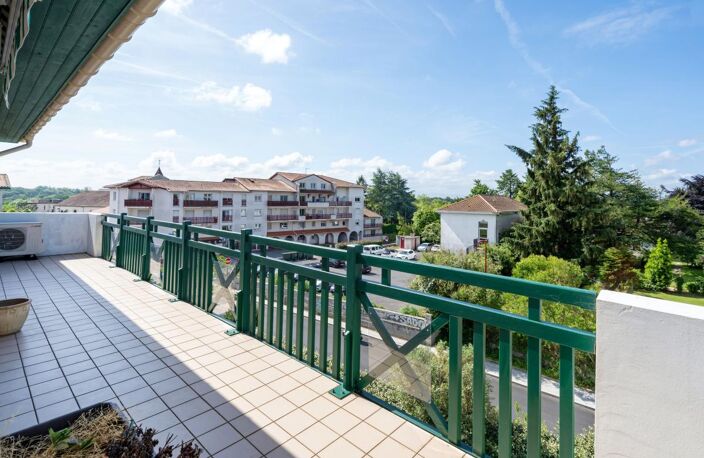 Appartement À Vendre — photo 2