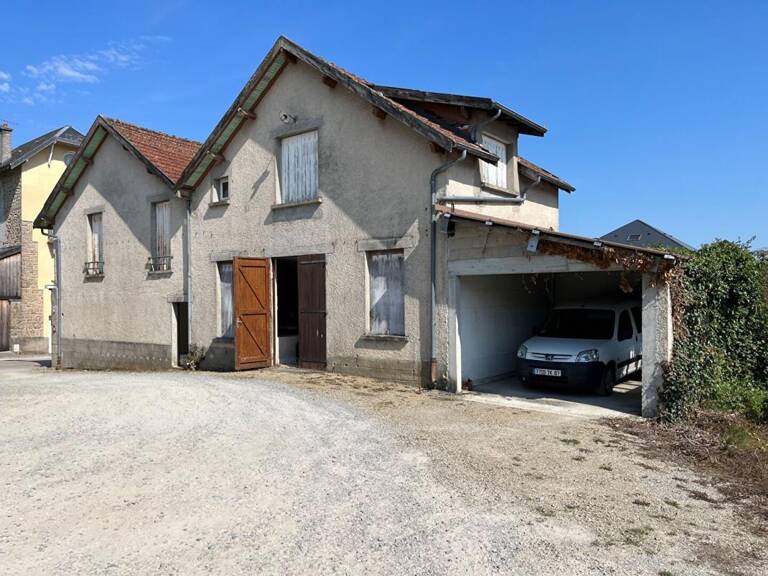 Maison avec local professionnel à rénover entièrement — photo 1
