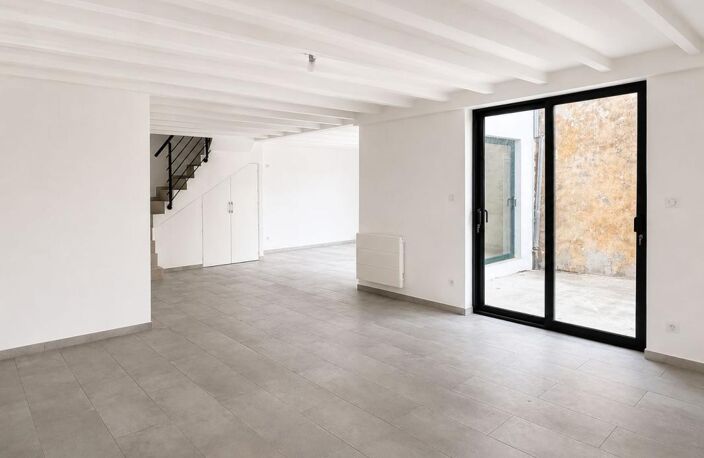 Maison Entièrement Rénovée avec Cour Privative — photo 3