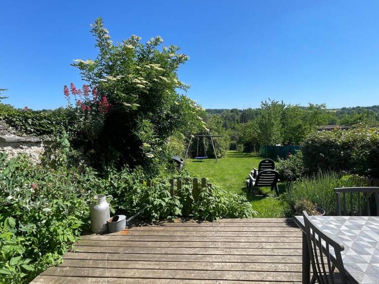 Maison familiale coup de cœur en pierres du Vexin, sur les hauteurs de Magny, 3 chambres, grand jardin et vue dégagée — photo 1