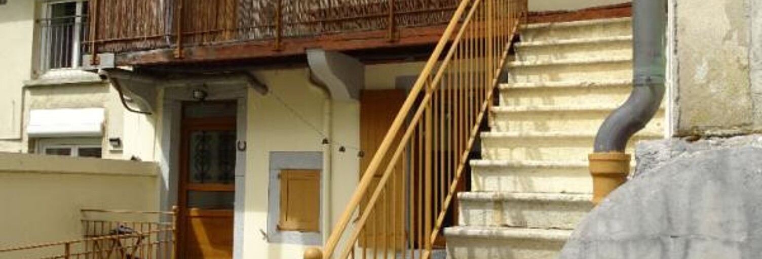 Immeuble  200 m² à vendre à Moirans-en-Montagne (39260)