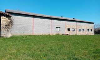 Local industriel 2 Pièces 6000 m² à vendre à Parisot (82160)
