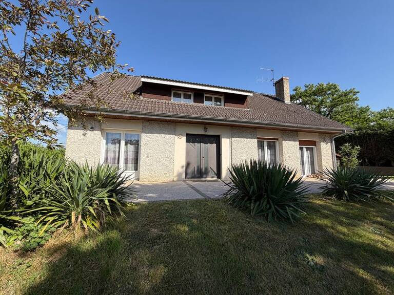 Maison indépendante de 180 m2 avec terrain de 1582 m2 — photo 1