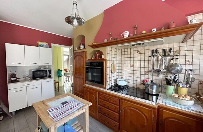 Maison indépendante de 180 m2 avec terrain de 1582 m2 — photo 5