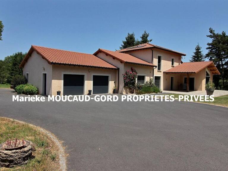 Craponne-sur-Arzon (43500) Très belle maison de 195 m² 5 chambres 3 garages sur 9700m² terrain — photo 1