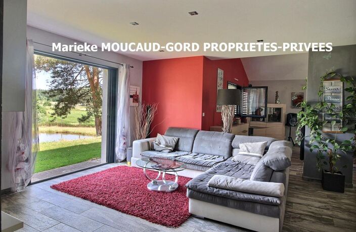 Craponne-sur-Arzon (43500) Très belle maison de 195 m² 5 chambres 3 garages sur 9700m² terrain — photo 3
