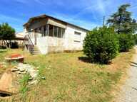 Villemoustaussou ! Maison à RENOVER sur 1100m² de terrain constructible — photo 2