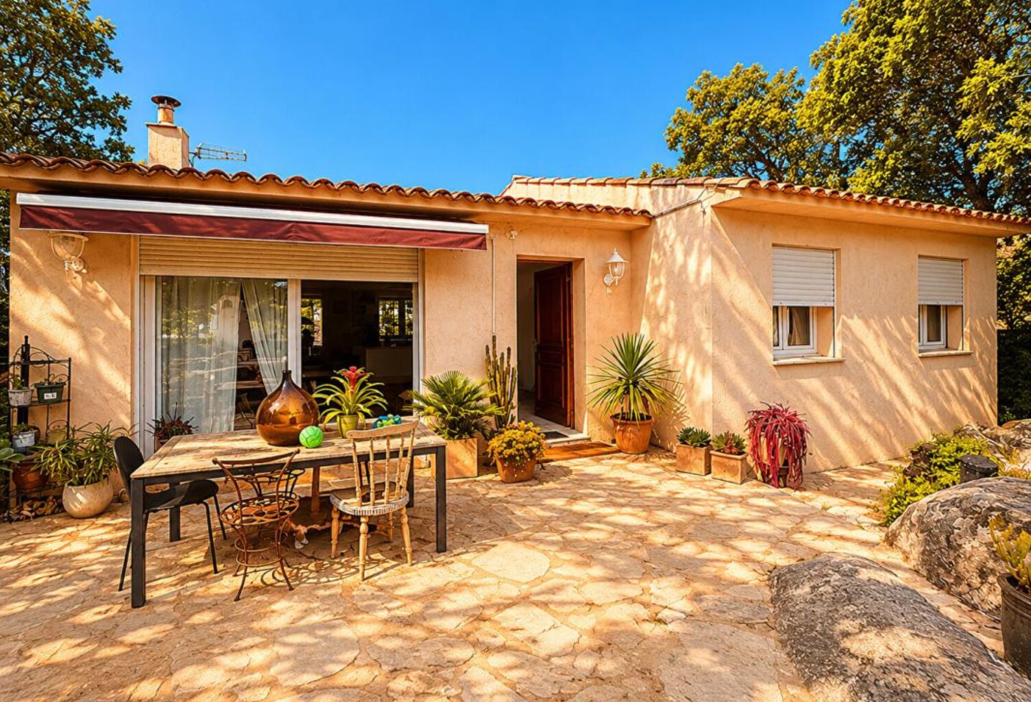 EXCLUSIVITÉ  Propriété avec deux villas indépendantes — photo 1