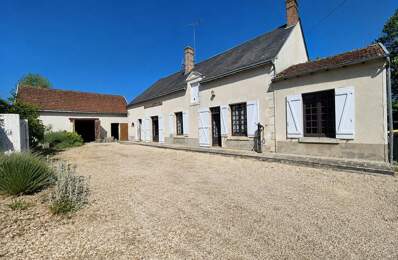 Longère de caractère avec dépendances et fort potentiel à Chouzy-sur-Cisse — photo du bien
