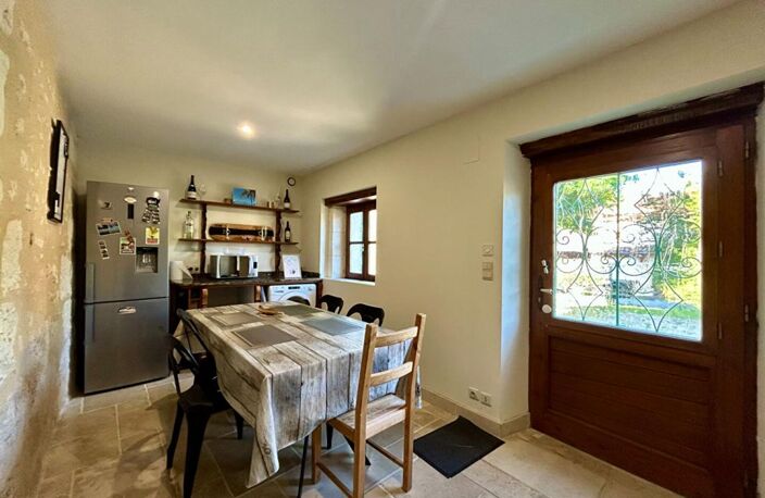 A vendre, maison de caractère T3 à Saint Germain du Salembre 24190 — photo 3