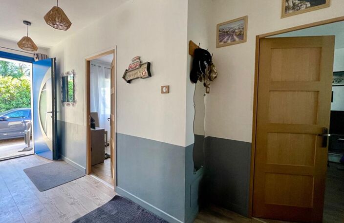 EN EXCLUSIVITÉ - VILLA RÉNOVÉE DE PLAIN-PIED À CAPENDU — photo 4