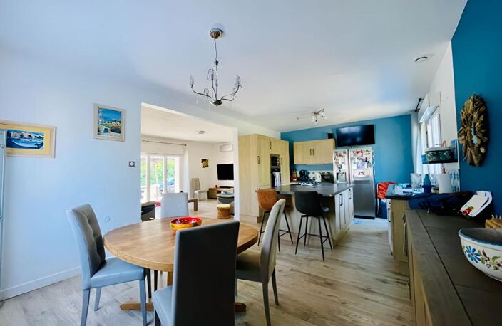 EN EXCLUSIVITÉ - VILLA RÉNOVÉE DE PLAIN-PIED À CAPENDU — photo 5