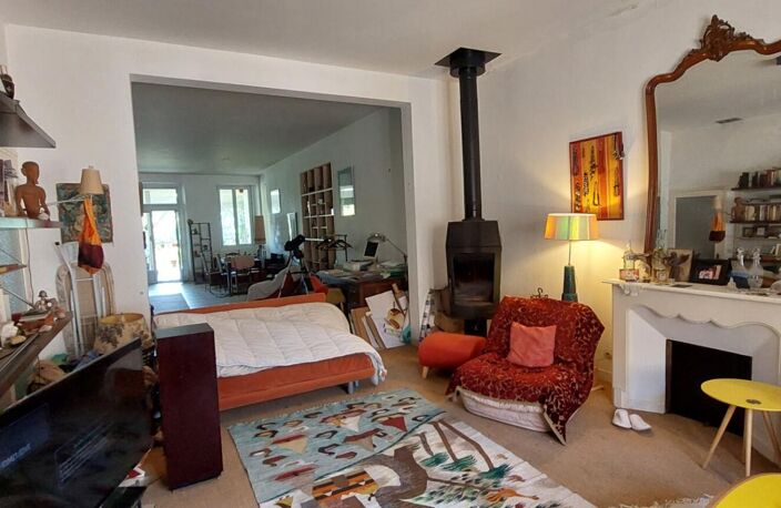 Maison  de caractère  de 185 m²  au coeur du Mas d'Agenais - volumes rares, 2 suites parentaless et garage — photo 3