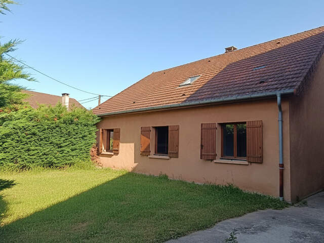 Maison 185 m2 et bâtiment annexe — photo du bien
