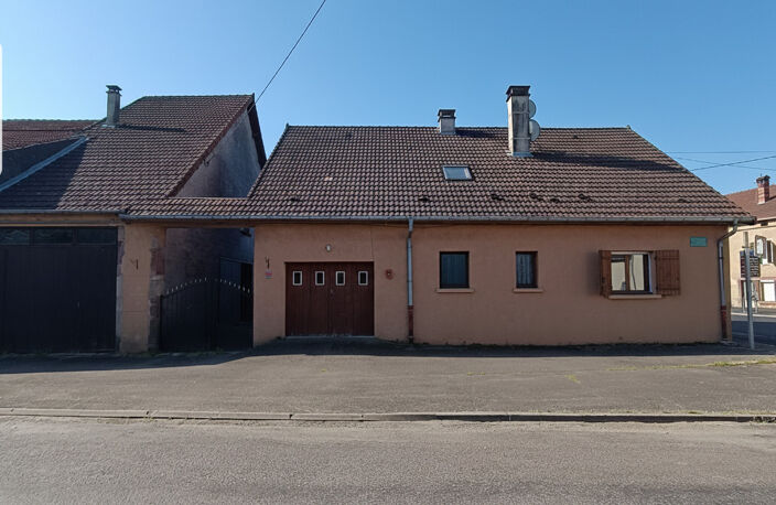 Maison 185 m2 et bâtiment annexe — photo 3