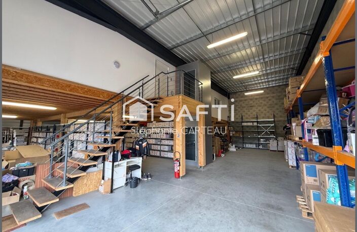 Entrepôt d'une surface de 780 m2 — photo 4