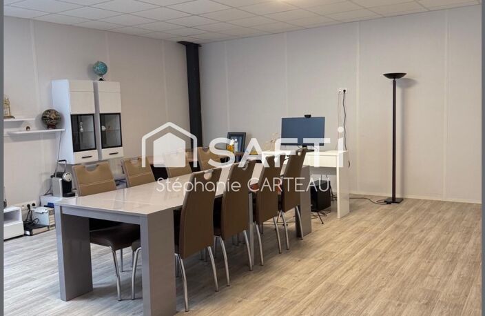 Entrepôt de 560 m2- 350 m2 + 210 m2 de surface entièrement aménagée. — photo 5