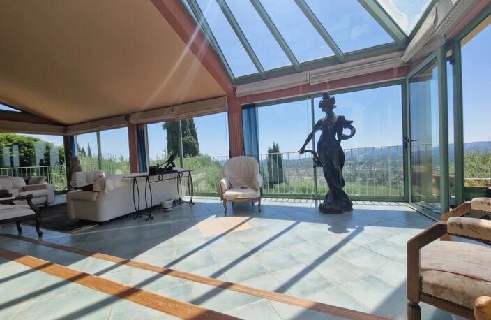 Villa avec piscine, vue sur collines, mer et lac + maison d'amis — photo 2