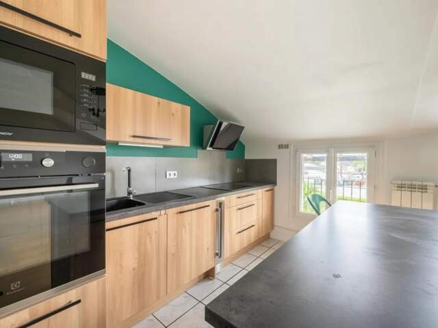 Appartement 87 m² terrain et bâtisse aux Mureaux — photo du bien
