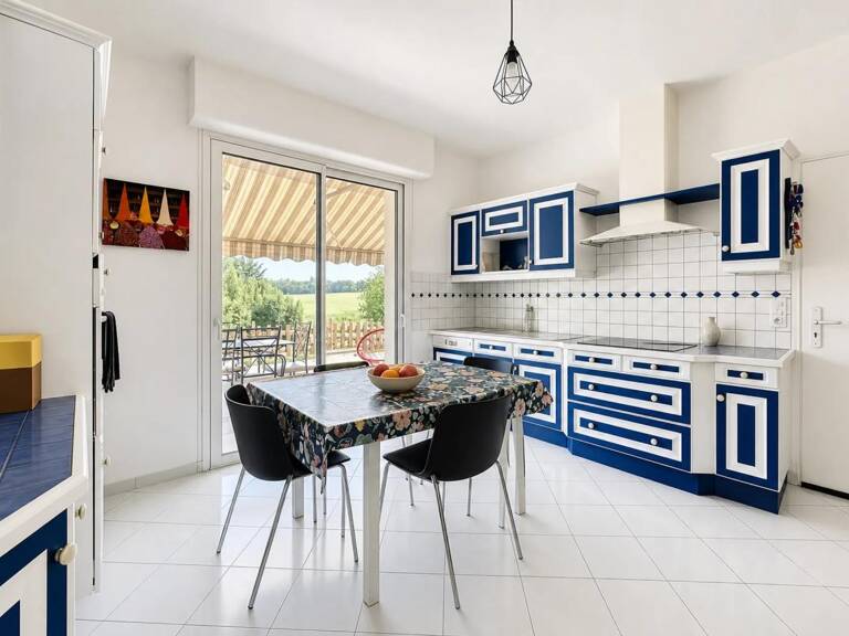 Maison de 8 pièces de 258 m² à Château-Gontier — photo 1