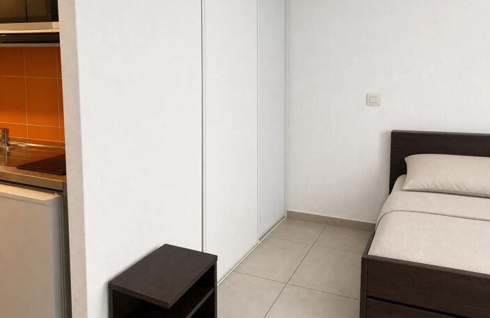 BAIL COMMERCIAL pour STUDIO ETUDIANT - — photo 4