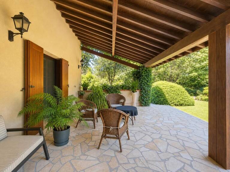 Maison de 6 pièces de 272 m² à Esperce — photo 1