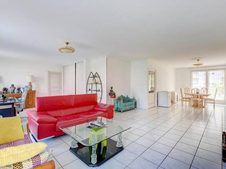 Grand T5 familial 135 m², box double à Tassin-la-Demi-Lune — photo 1