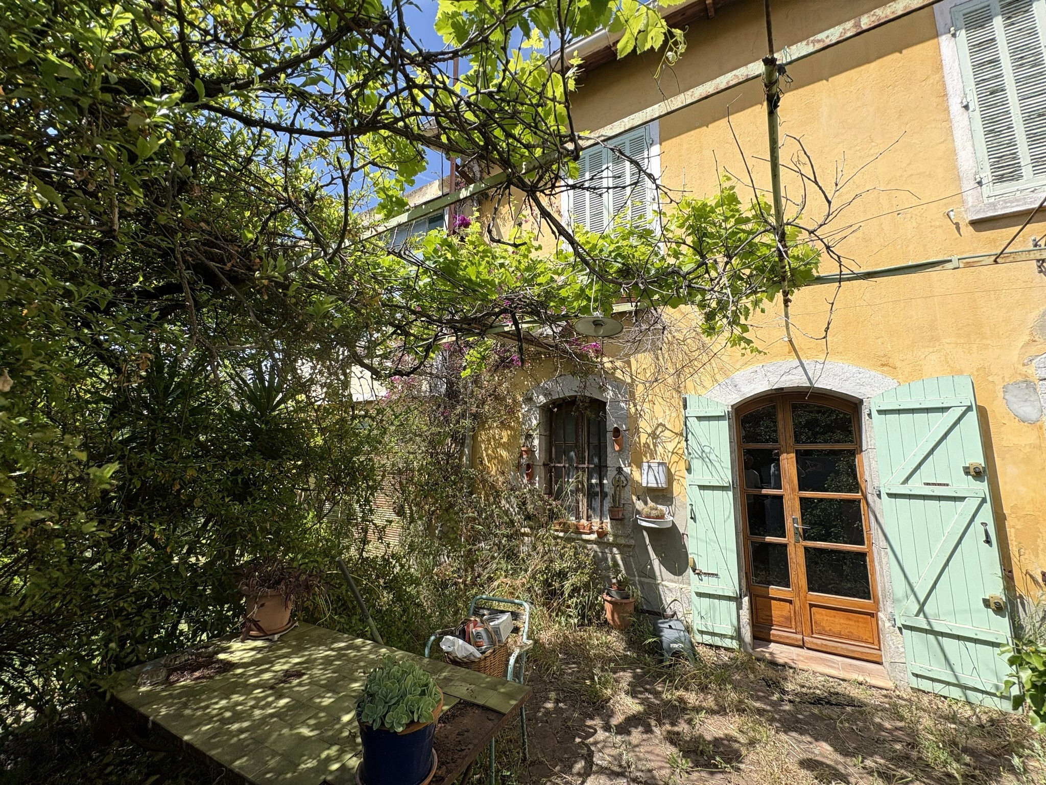 Villa / Maison  T5 à vendre Toulon 83200