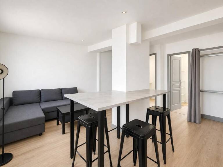 Appartement de 3 pièces de 47 m² situé à Marseille — photo 1