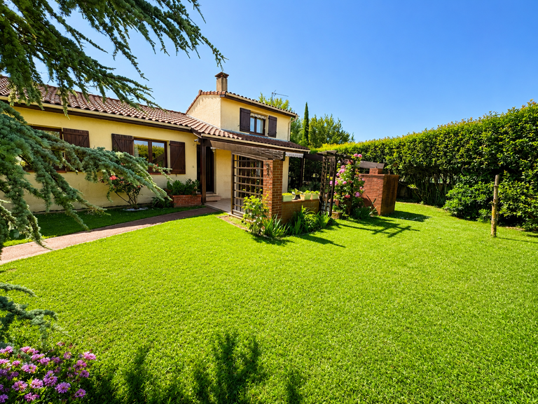 Maison de plain pied T5/6   115 m2   Terrain 650 m2   Calme — photo 1