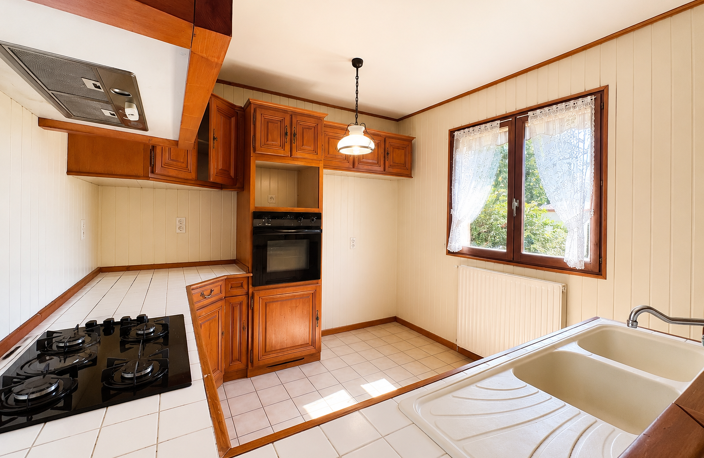 Maison de plain pied T5/6   115 m2   Terrain 650 m2   Calme — photo 3
