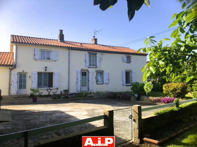 A 10mn de POUZAUGES — photo 1